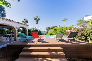 Pool - Vrbo Property (VC)