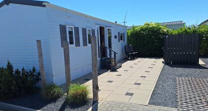Gemütliches Chalet am Meer in Zeeland