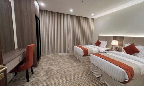 Eioraa Hotel