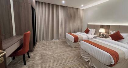 Eioraa Hotel