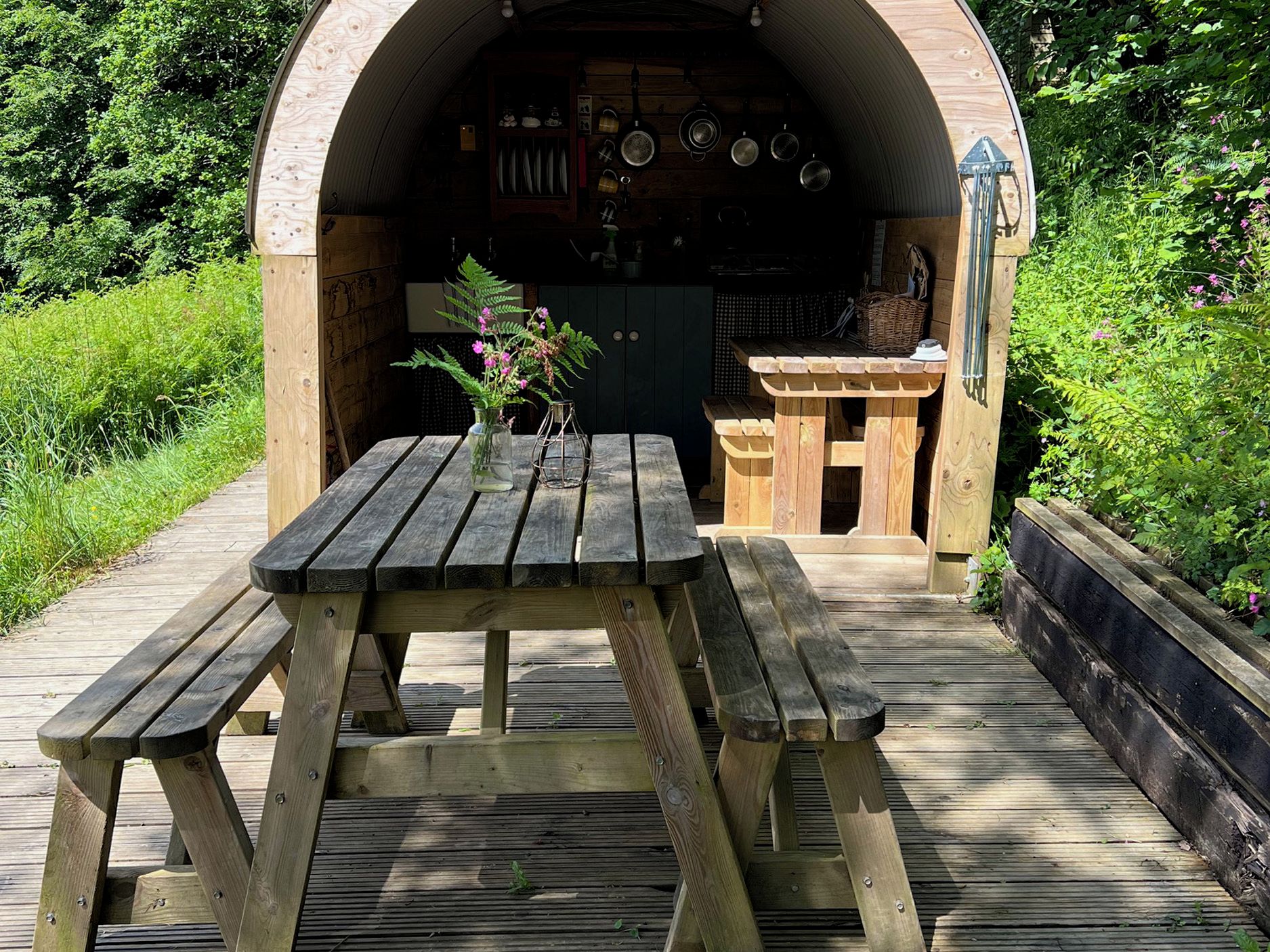 Outdoor dining