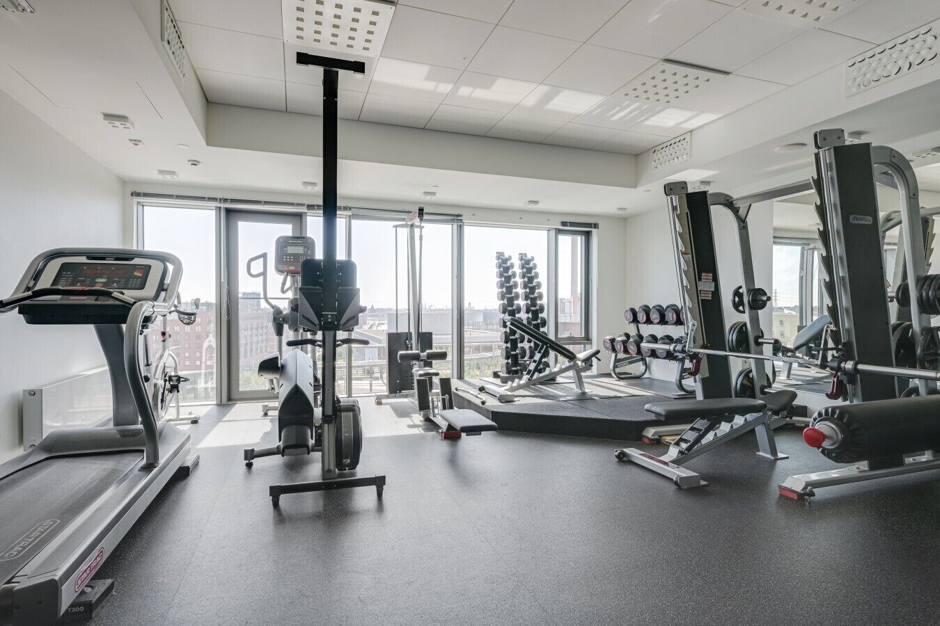 Deluxe Condo | Fitness facility