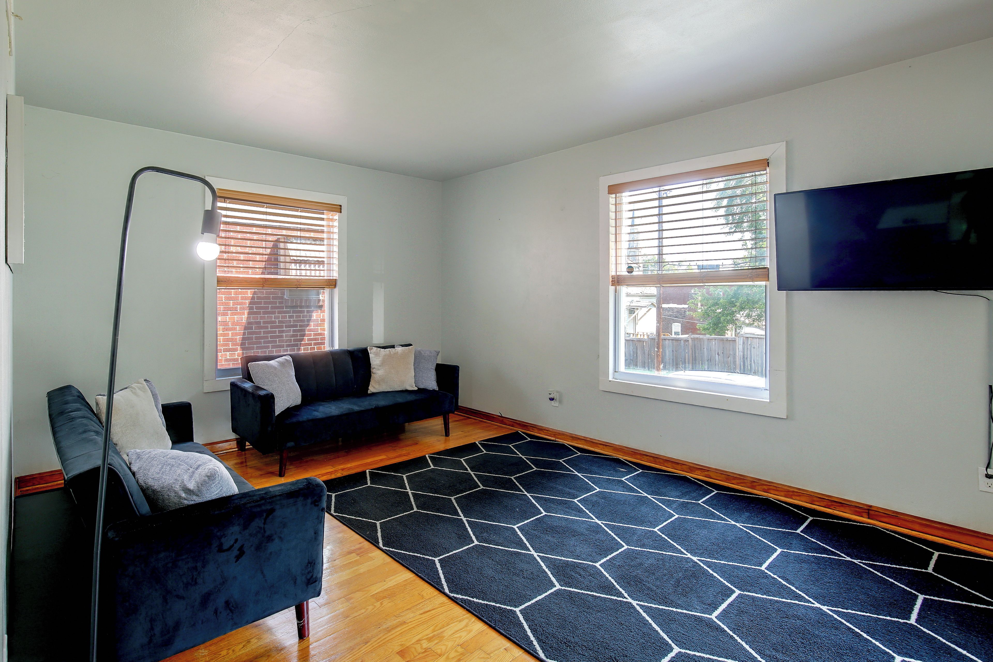 Apartment (1 Bedroom) | Interior