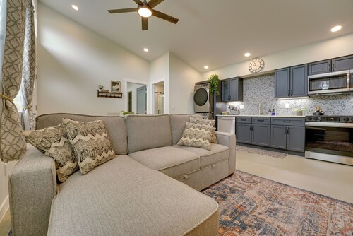 Modern Unit Near the Best of Grand Junction