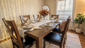 Interior - Charming Family Home 11 Mi to Dtwn Richmond! (Chesterfield)