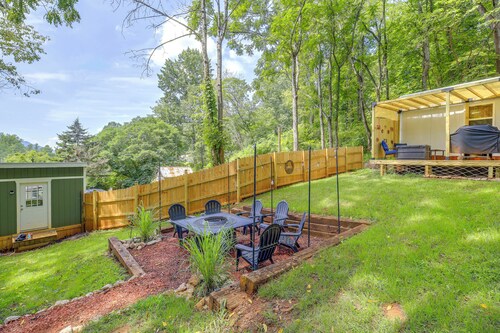 < 1 Mi to Appalachian Trail: Cozy Couple's Getaway