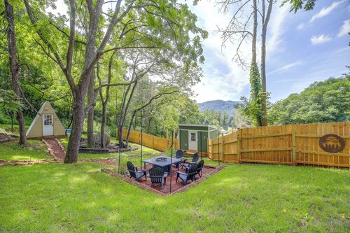 < 1 Mi to Appalachian Trail: Cozy Couple's Getaway