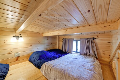 Hiking/biking Trails On-site! Rustic Oxford Cabin