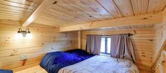Hiking/biking Trails On-site! Rustic Oxford Cabin