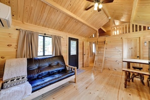Rumah (2 Bedrooms) | Interior