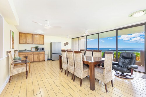 Oceanfront North Shore Escape | Remodeled 1-Bedroom, 2-Bath Condo