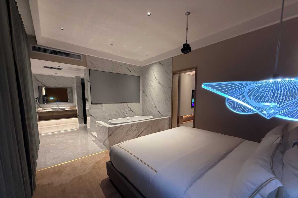 Presidential Suite