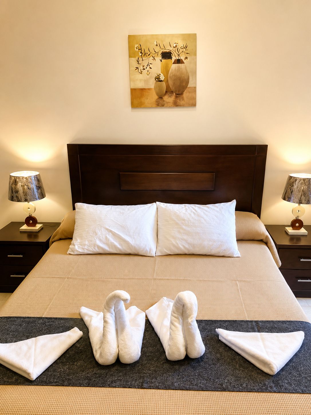1 bedroom, desk, iron/ironing board, WiFi (free)