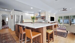 Private kitchen - Charming 3 bedroom house with AC in brilliant Dataw Island.! (Saint Helena Island)