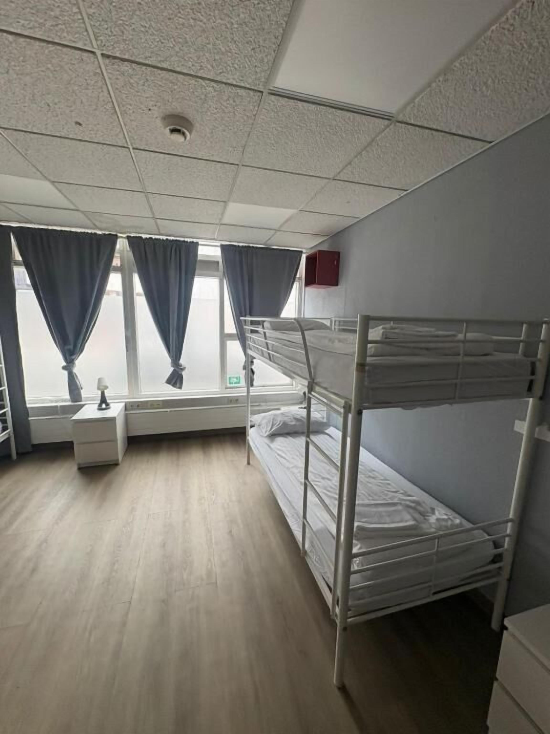 Basic Quadruple Room | WiFi (free)