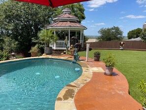 Pool - Hilltop house with city view w/pool & jacuzzi (San Antonio)