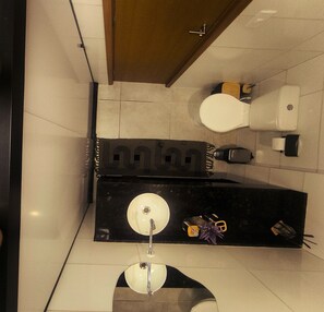 Unclassified image, 5 of 19, button - Vrbo Property (Tamandaré)