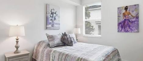 Queen second bedroom