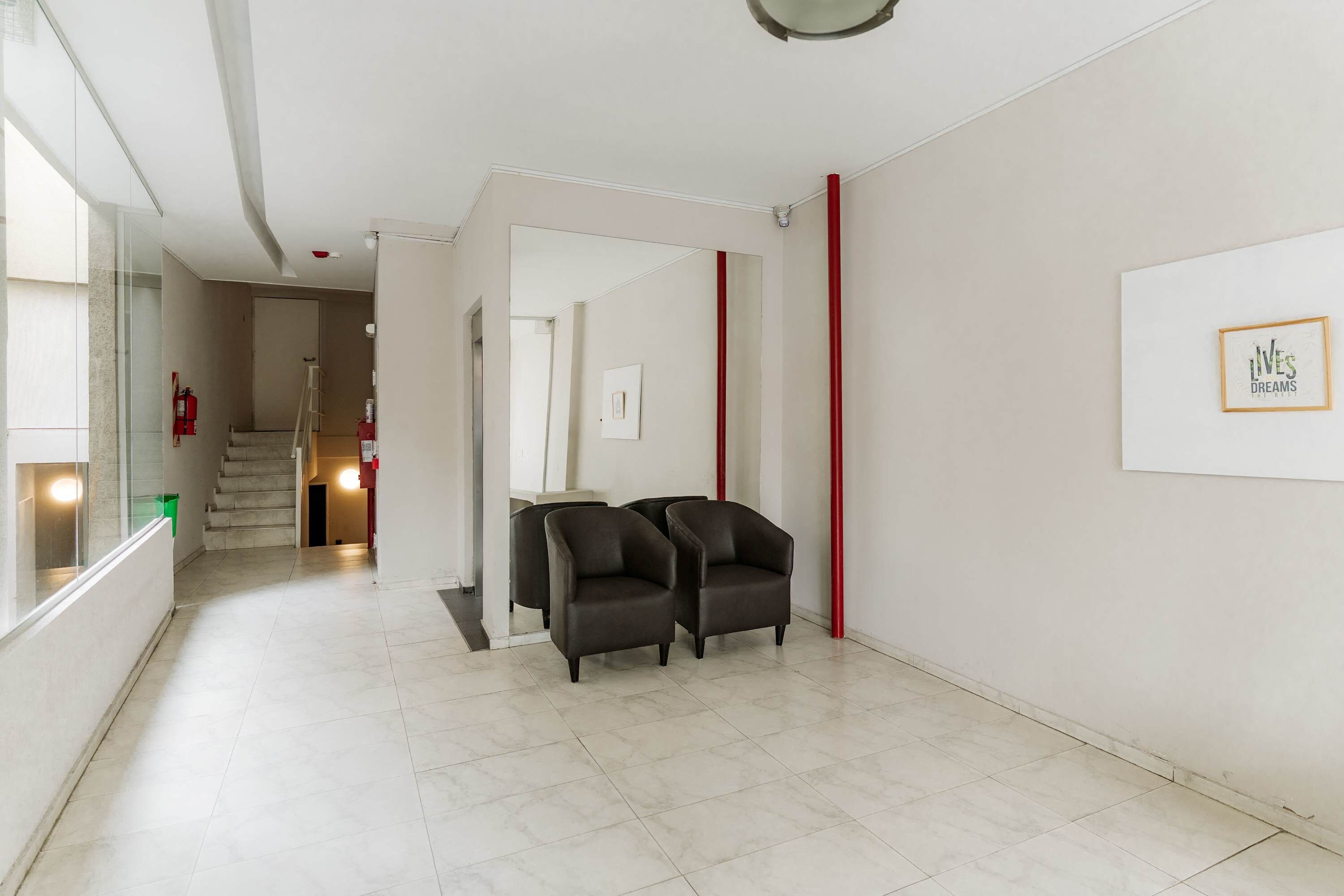 Classic Apartment, Balcony | Lobi