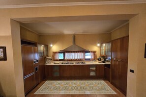 Unclassified image, 5 of 10, button - Vrbo Property (borgetto)