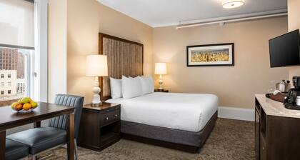 1-Bedroom Hotel Suite in Historical San Francisco, close to AI Conference