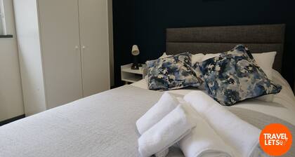 Waterside Rooms
