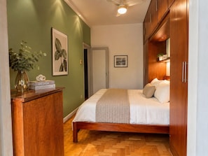 Iron/ironing board - Vrbo Property (Rio de Janeiro)