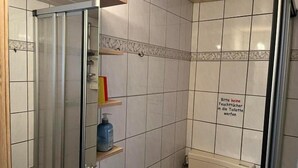 Nicht klassifiziertes Bild, 3 von 10, Schaltfläche
