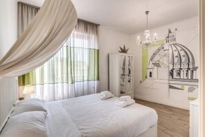 Room - Domus Heroas near Vatican (Rome)