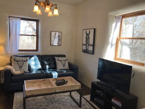 Living area - Mountain Retreat Minutes from Sunlight Ski Area (Glenwood Springs)