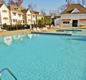Pool - Please go to Spinnakerresorts.com view the cottage at King's Creek. (Williamsburg)