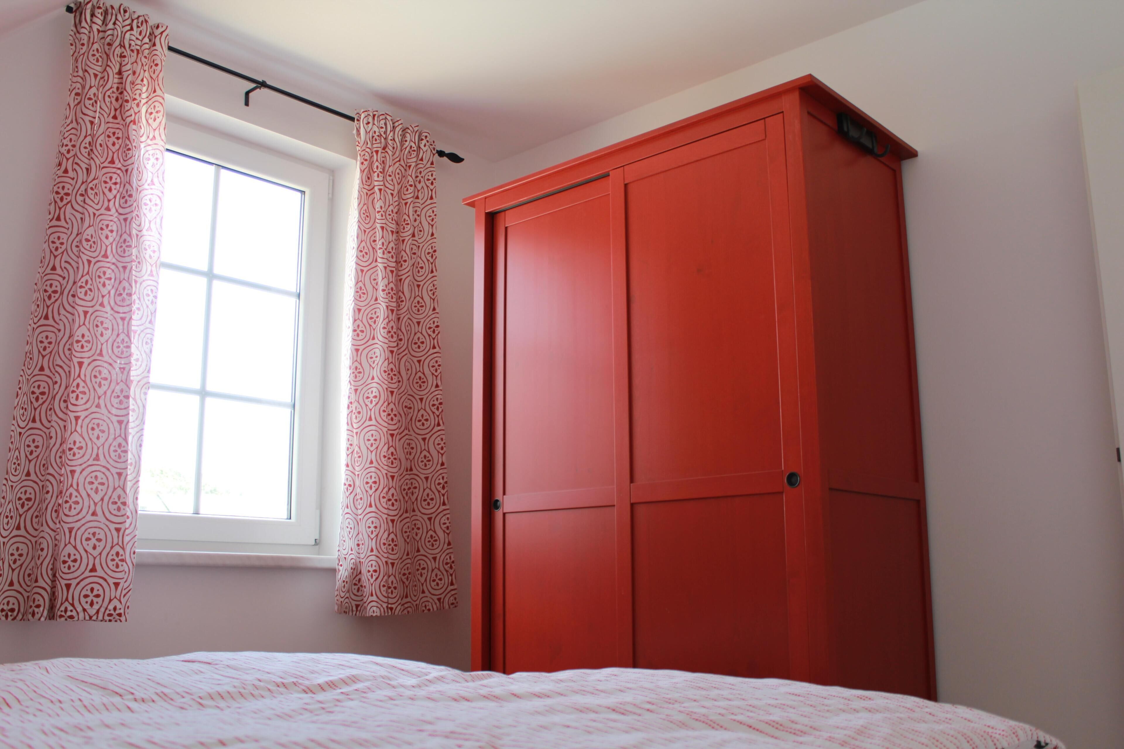 2 habitaciones, cuna de viaje, wifi y ropa de cama 