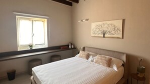 Deluxe Double Room, City View - Zahir Rooms & wellness  (Trapani)