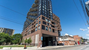 Luokittelematon kuva, 2 kautta 17, painike