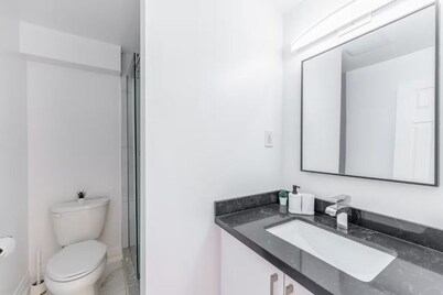 Cozy one private bedroom basement apartment w/parking-Modern