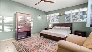 Free WiFi - Casa Lola - Aguadilla - Pool & Rooftop with Sunset Ocean Views - Luxuary Home (Aguadilla)