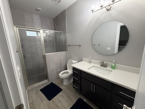 Bathroom - Modern Luxury & Comfort Getaway in a
Stylish Home + Prime Location (El Paso)
