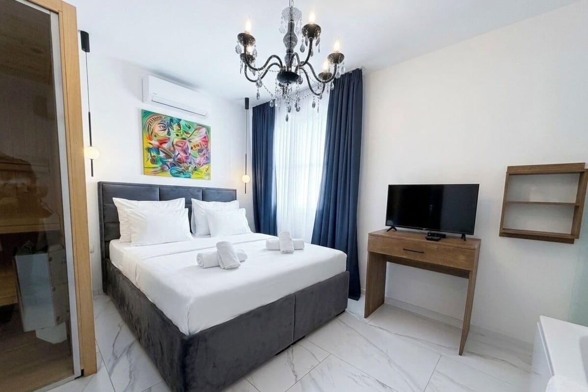 Deluxe Double Room | WiFi