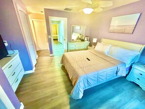 Family Townhome - Lakeside Serenity Retreat  (Gibsonton)