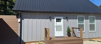 1 Bedroom & Loft cabin, Lake Access in Oak Ridge near Downtown Knoxville/ UT