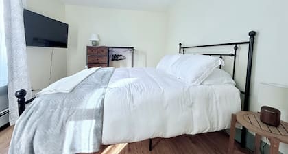 The Libby House – Fast WiFi, Parking & Full Kitchen
