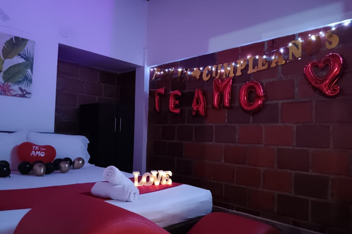 Deluxe Double Room, 1 Double Bed, Private Bathroom, Pool View