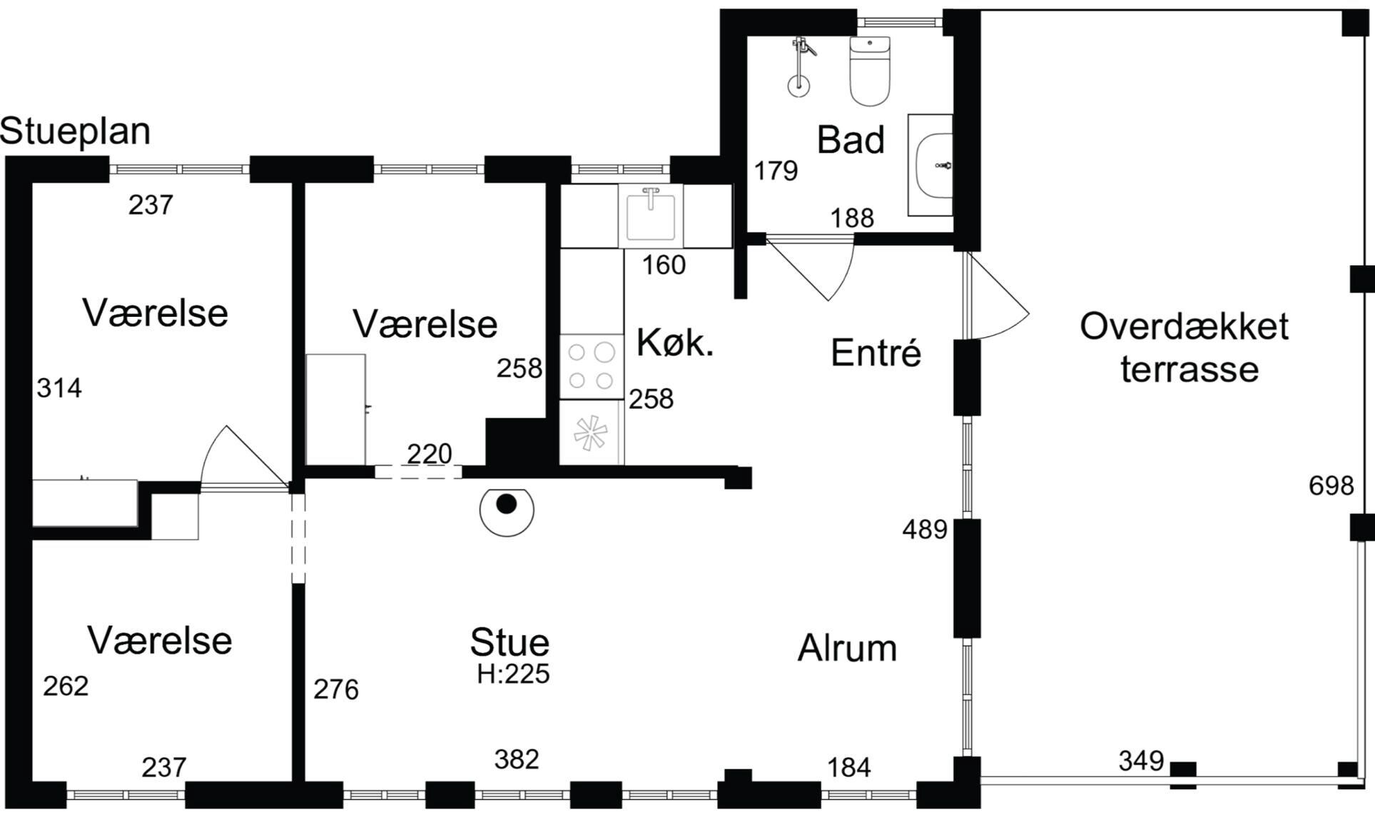 Planta baixa de um hotel com vários banheiros privativos, uma kitchenette e um terraço.