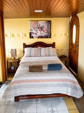 Kamar Double Superior, balkon, pemandangan halaman