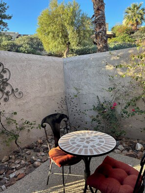 Unclassified image, 2 of 6, button - Rams Hill Home (Borrego Springs)