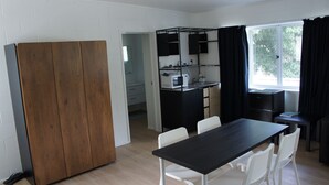 Executive Double Room | Dining - Central Motel (Avarua)