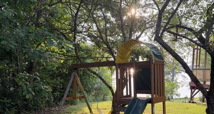 Waterfront lake house retreat located in Baileyville Maine!