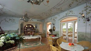 Dining - Hotel Villa Zuccari (Montefalco)