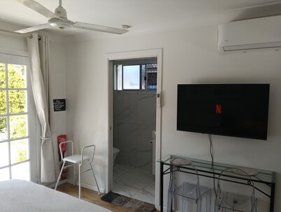 Private guest suite at Sorrento