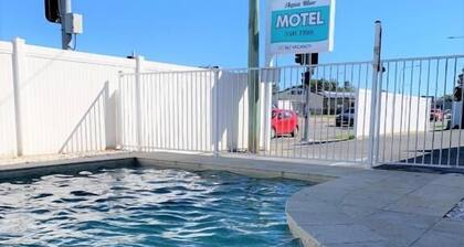 Aqua Blue Motel